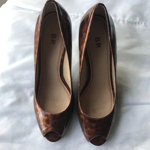 Women’s Shoes